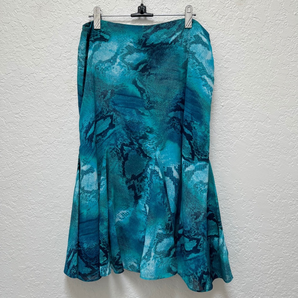 Chicos Teal Blue Snake Print Midi Flounce Skirt Size 1 (US‎ M/8)